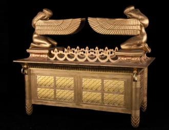 The-ark-of-the-covenant-from-david-and-bathsheba-1951-estimate-20000-to-30000_6900.jpg